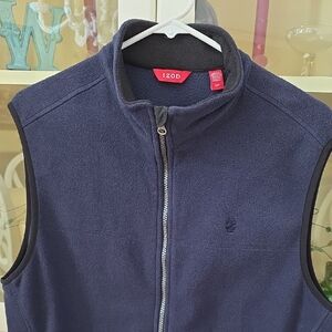 Izod Men's Dark Blue Sleeveless Fleece Vest